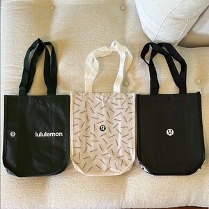 Lululemon Athletica Black and Cream Tote Bags for Everyday Use